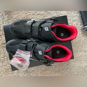 NWT Peloton, Size 41, bike shoes